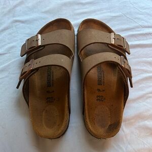 Kids Birkenstocks size 3.5 girls